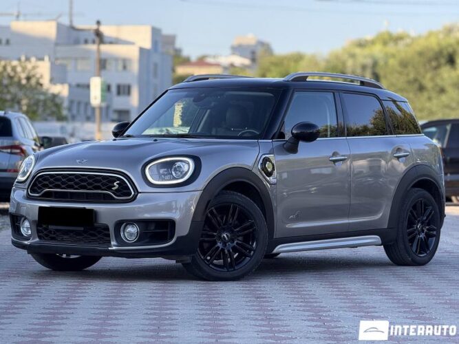 Mini Countryman Cooper S ALL4 2018 doar la InterAuto