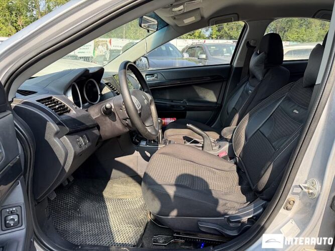 mitsubishi Lancer 2013