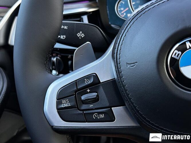 BMW 520 44 bmw 520 2017