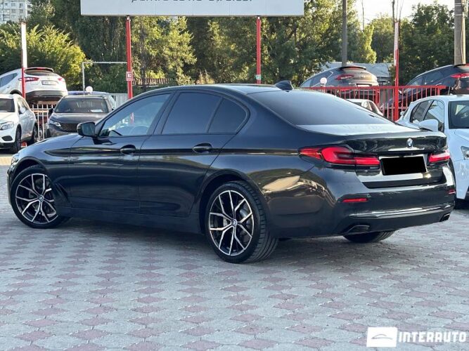 bmw 520 2021