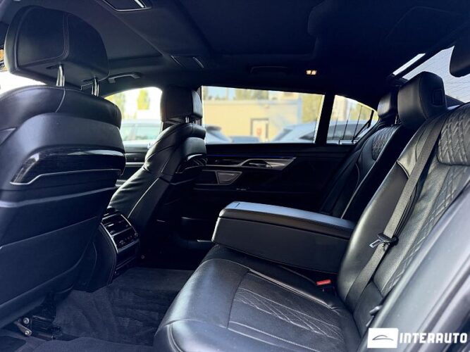 bmw 740e 2017