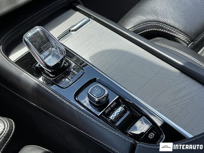Volvo XC 90 52 volvo XC 90 2019