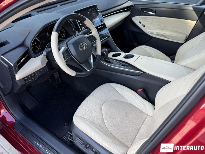 toyota Avalon 2020