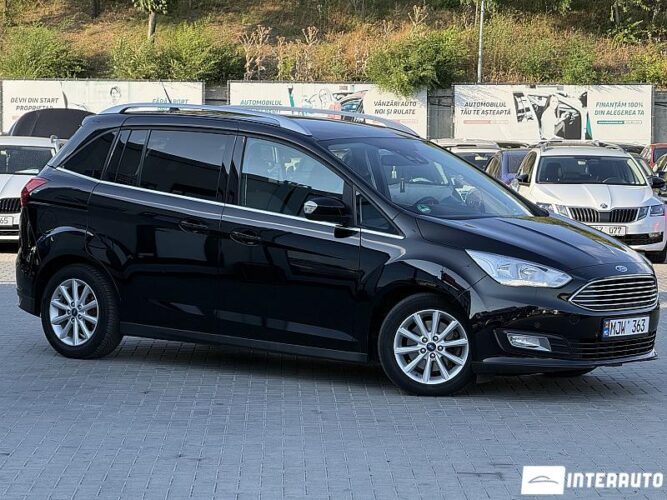 Ford Grand C-MAX 2017 doar la InterAuto