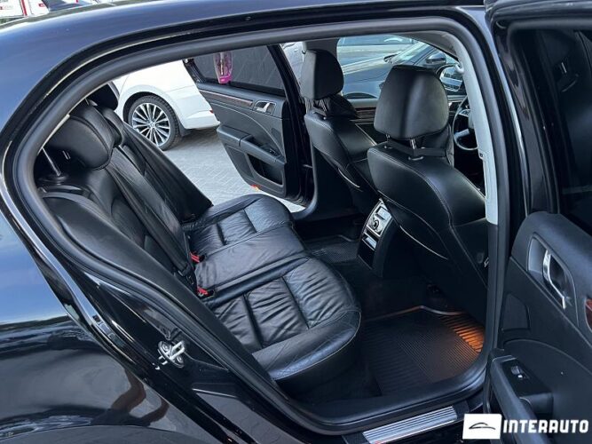 Skoda Superb 37 skoda Superb 2013
