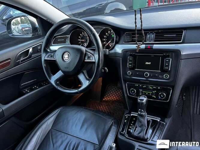 Skoda Superb 34 skoda Superb 2013