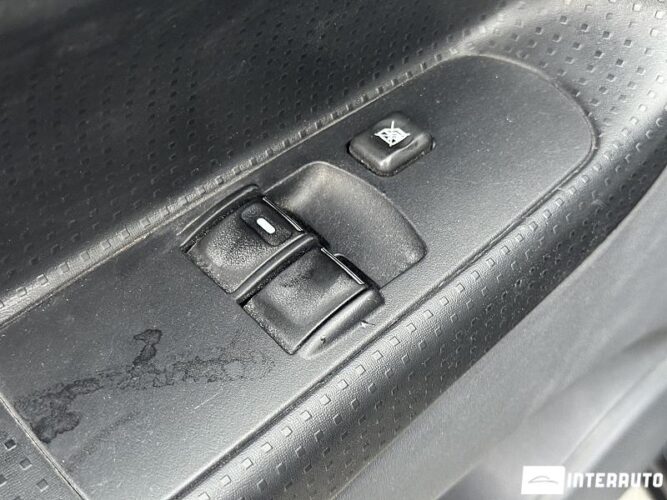 Mitsubishi Colt 32 mitsubishi Colt 2006
