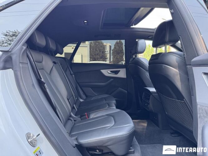 Audi Q7 65 audi Q7 2021