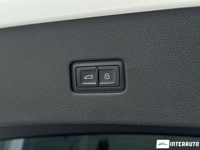 Audi Q7 68 audi Q7 2021