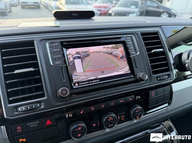 Volkswagen Multivan 41 volkswagen Multivan 2018
