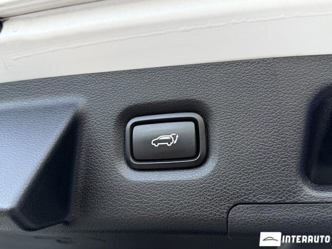 Hyundai Santa Fe 57 hyundai Santa Fe 2019
