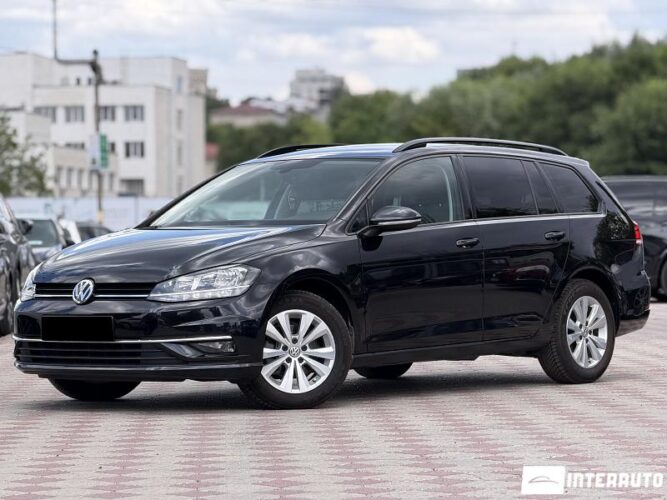 Volkswagen Golf 2018 doar la InterAuto
