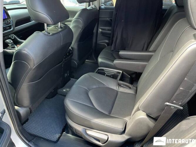 Toyota Grand Highlander 48 toyota Grand Highlander 2024