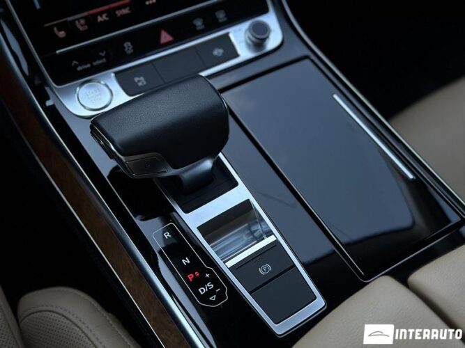Audi A8 54 audi A8 2019