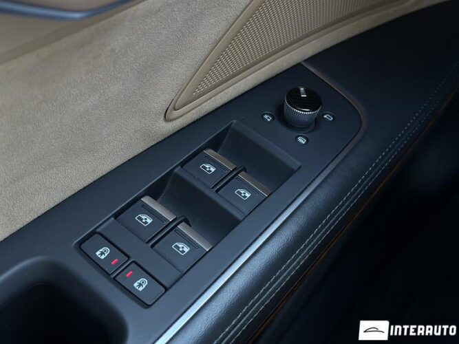 Audi A8 46 audi A8 2019