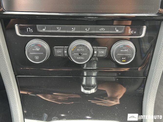 Volkswagen Golf GTE 41 volkswagen Golf GTE 2017