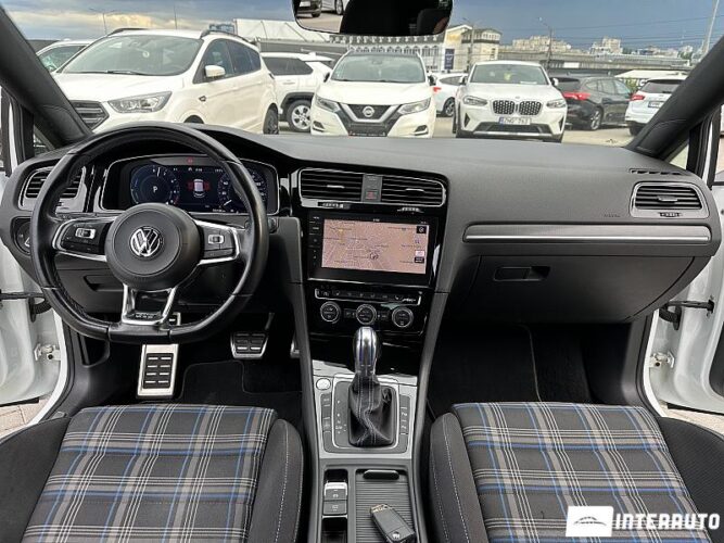 Volkswagen Golf GTE 37 volkswagen Golf GTE 2017