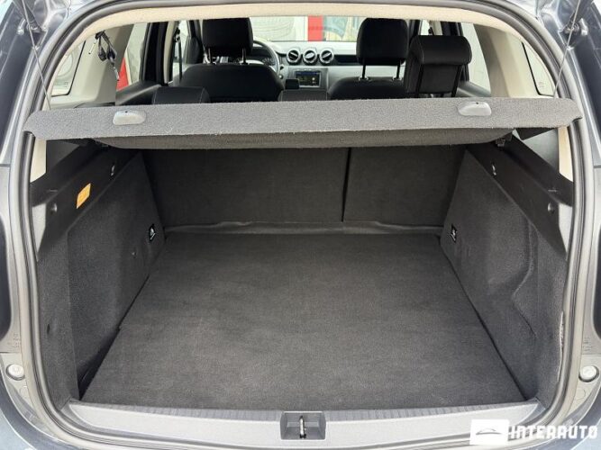 Dacia Duster 47 dacia Duster 2021
