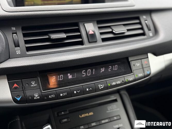 lexus CT 200h 2012