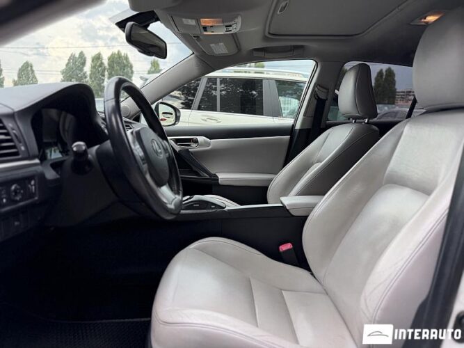 lexus CT 200h 2012