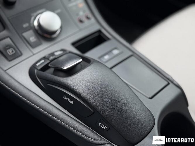 lexus CT 200h 2012