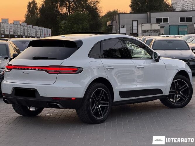porsche Macan 2021