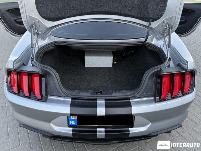 ford Mustang 2020