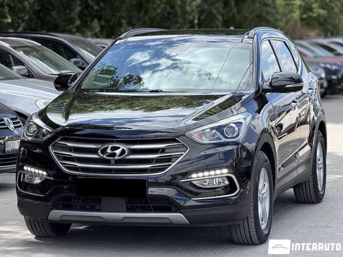 Hyundai Santa Fe 2015 doar la InterAuto