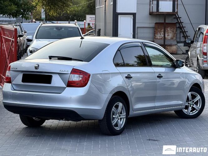 skoda Rapid 2015