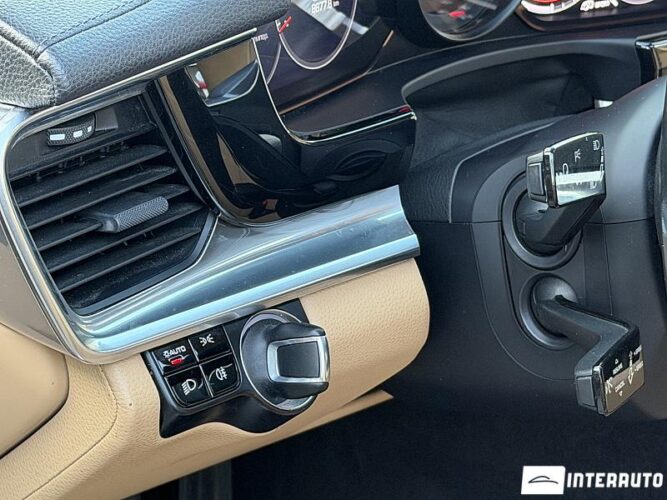 Porsche Panamera 47 porsche Panamera 2018