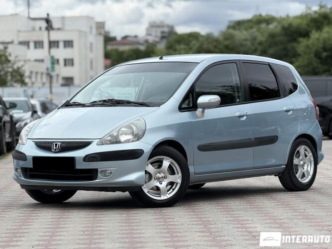 Honda Jazz 2005 doar la InterAuto