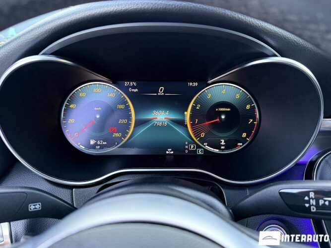 Mercedes C 300 34 mercedes C 300 2020