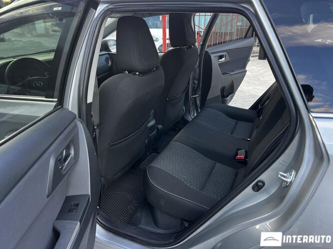 toyota Auris 2014
