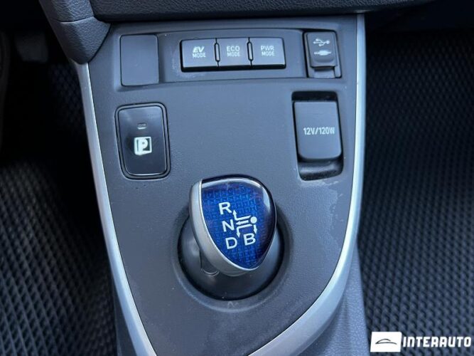 toyota Auris 2014