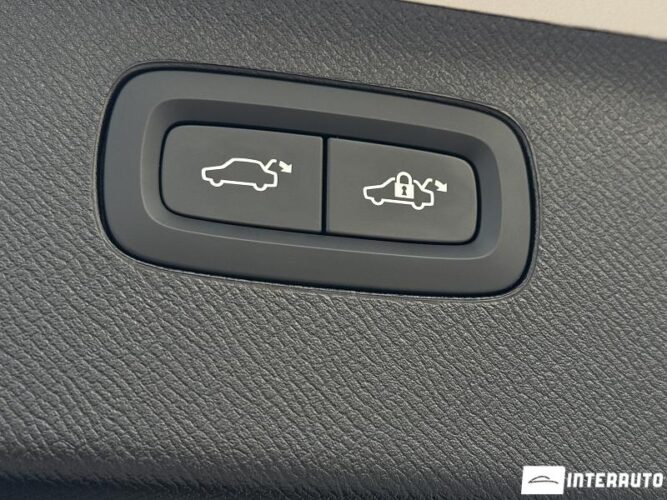 volvo XC 90 2025