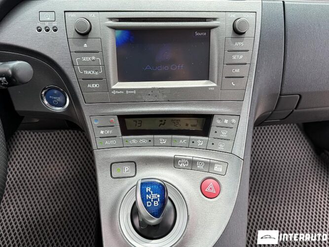 Toyota Prius 40 toyota Prius 2014