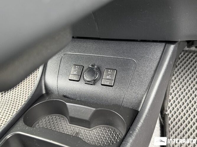 Toyota Prius 42 toyota Prius 2014