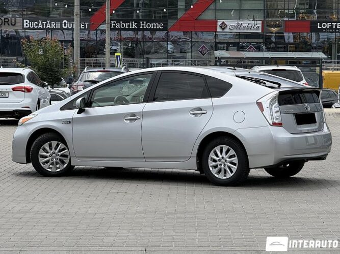 Toyota Prius 34 toyota Prius 2014