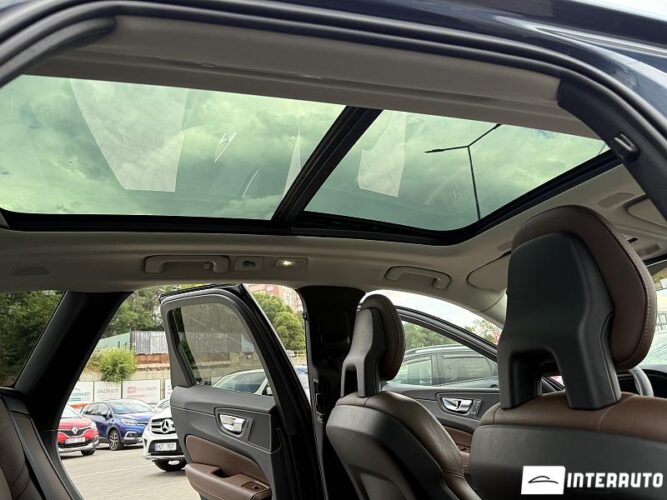 volvo XC 60 2021
