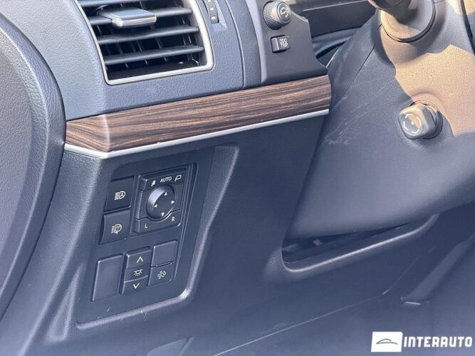 toyota Land Cruiser 2020