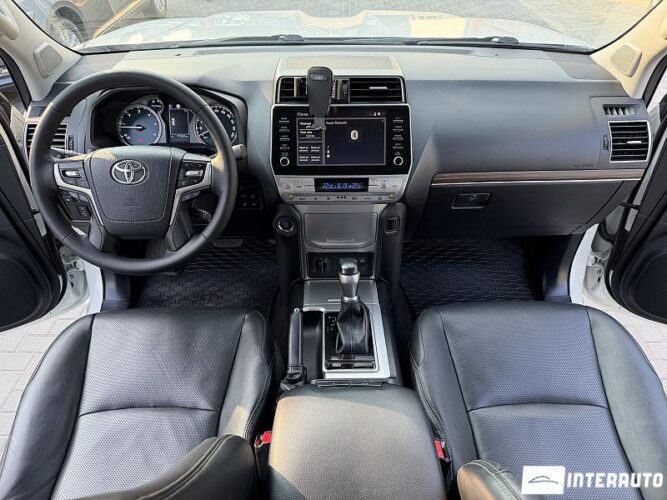 toyota Land Cruiser 2020
