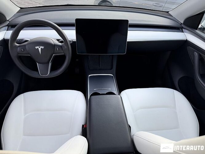 Tesla Model Y 37 tesla Model Y 2023
