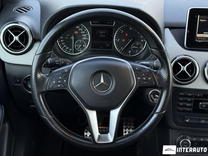 mercedes B 180 2014