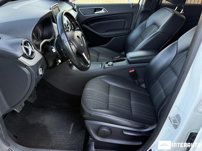 mercedes B 180 2014