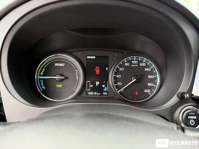 Mitsubishi Outlander 40 mitsubishi Outlander 2015