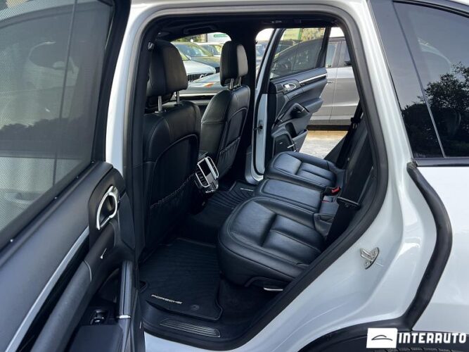 porsche Cayenne S Hybrid 2016