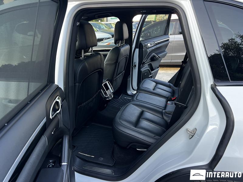 porsche Cayenne S Hybrid 2016