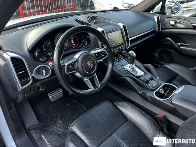 porsche Cayenne S Hybrid 2016