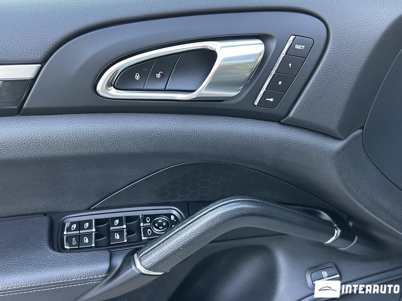 porsche Cayenne S Hybrid 2016