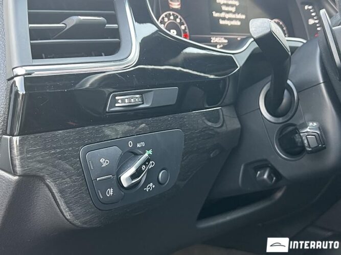 Audi Q7 48 audi Q7 2017